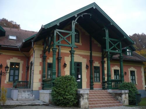 Bed & Breakfast St. Hubertus �tterem �s Panzi�