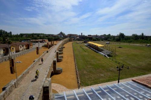 Hotel Hostal Don Suero De Qui�ones