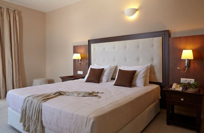 Orizontes Hotel & Villas