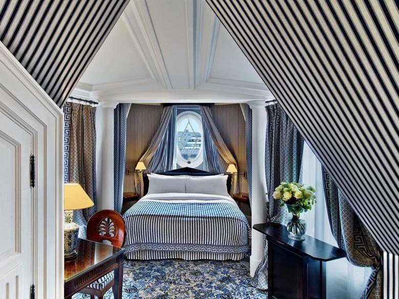 Hotel Le Dokhan�s A Tribute Portfolio