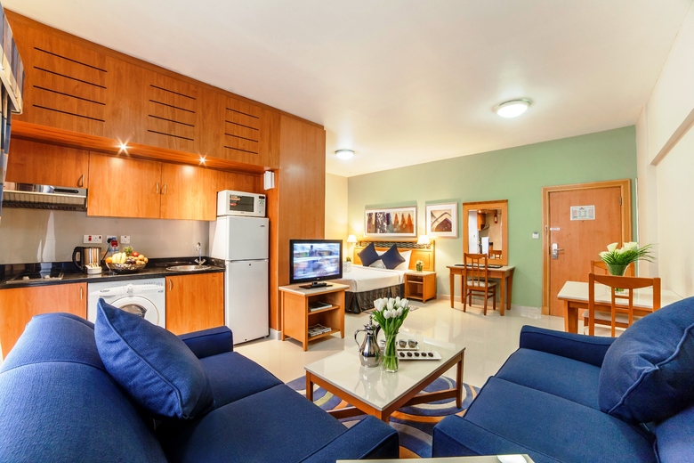 Golden Sands Hotel Apartments