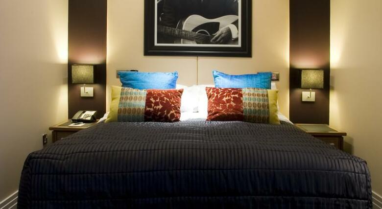 Hard Days Night Hotel