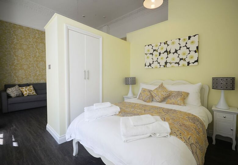 Aparthotel 1 Elliot Terrace