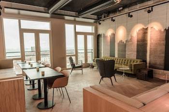 Amadi Panorama Hotel