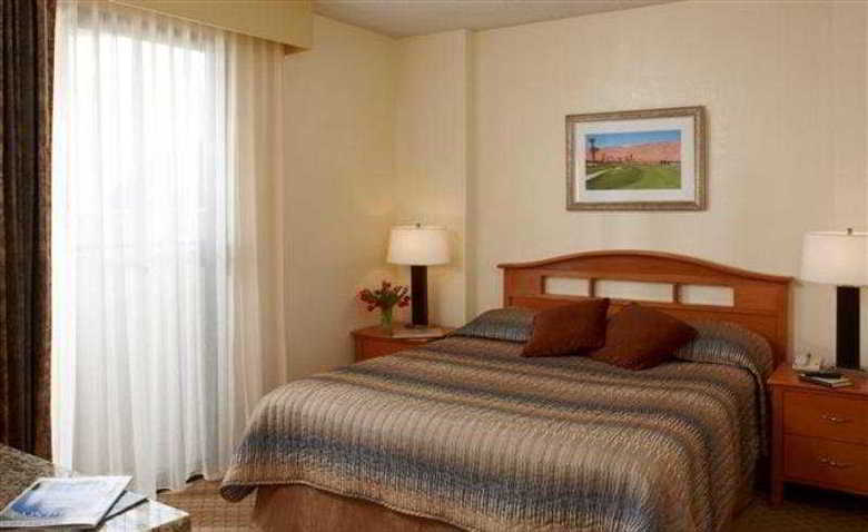 Hotel Vista Mirage
