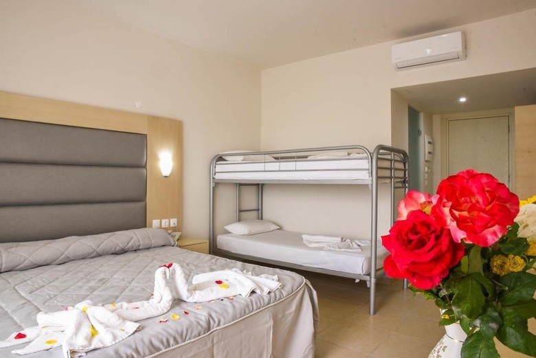 Hotel Euroxenia Marathon