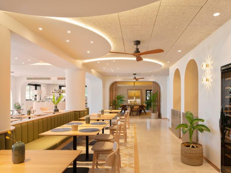 Bella Colina Vintage Hotel 1953
