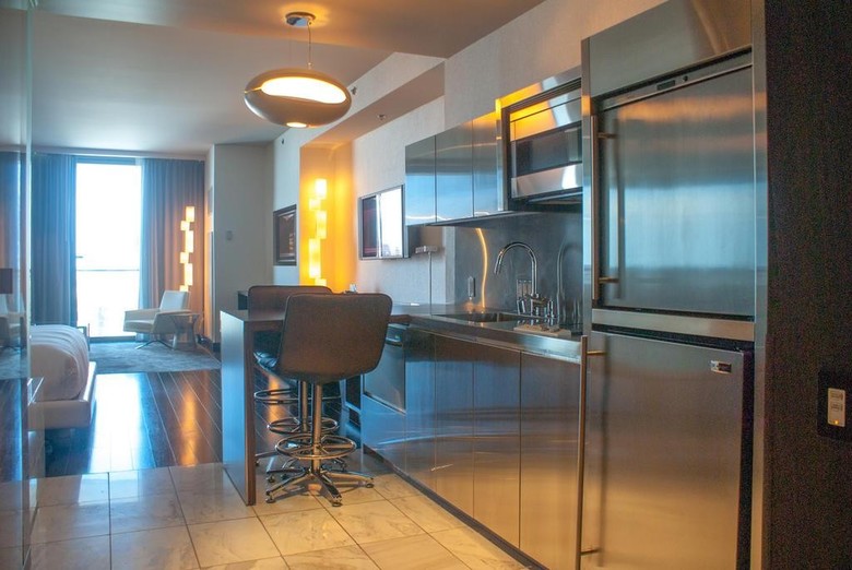 Palms Place Hotel And Spa