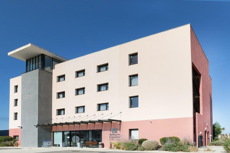 Hotel Holiday Inn Express Marseille Airport