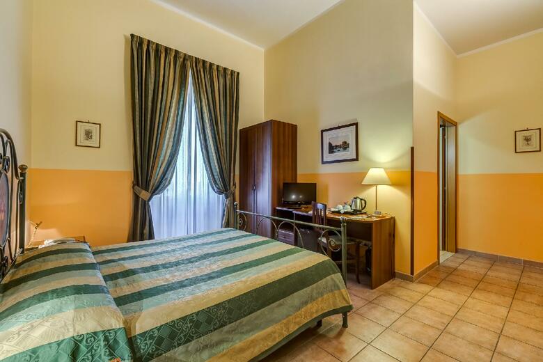 Hotel Domus Carmelitana