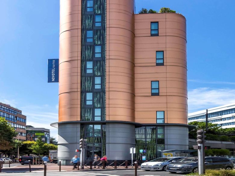 Hotel Suite Novotel Paris Issy Les Moulineaux