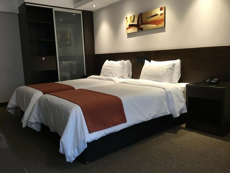 Hotel Crystal Tower