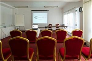 Clarion Collection Croydon Park Hotel