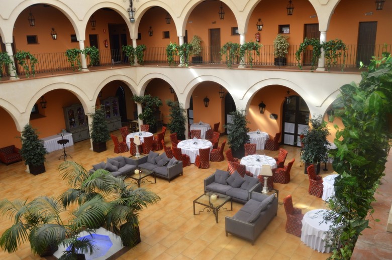 Hotel Hacienda Montija