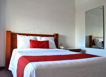 Campestre Inn Hotel & Residencias