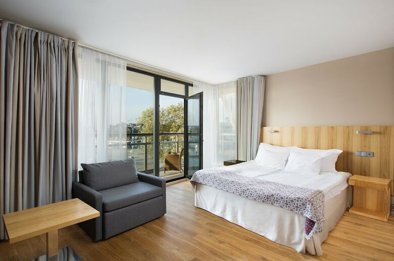 Hestia Hotel Europa