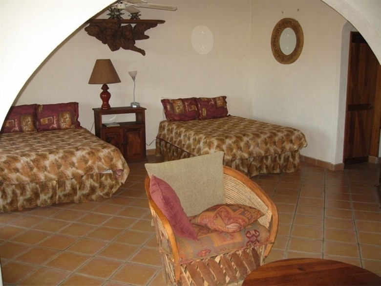 Hotel La Marina Inn