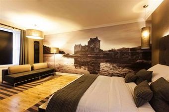 Twelve Picardy Place Hotel