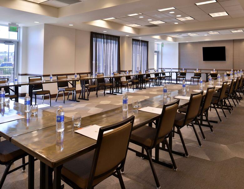 Hotel Hyatt Place Garden City
