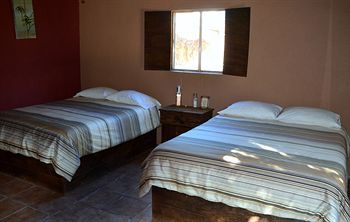 Bed & Breakfast Casa Encinares
