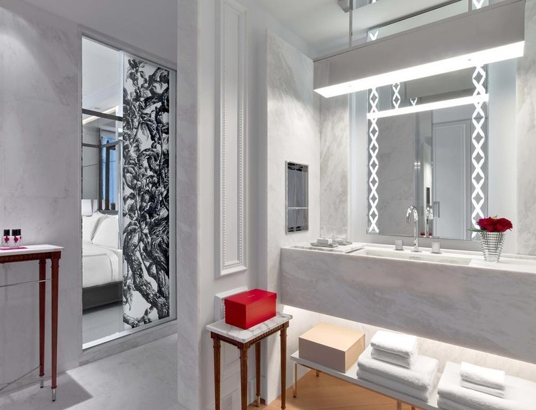 Baccarat Hotel And Residences New York