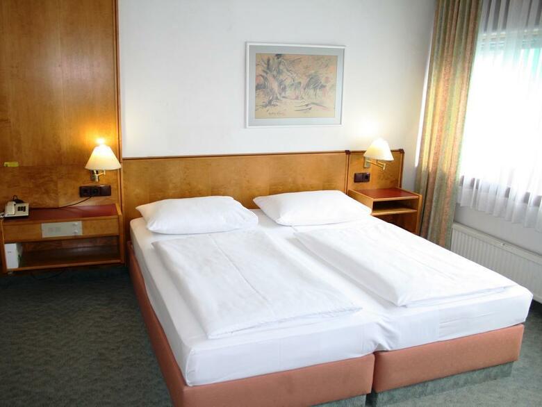 Hotel Ekazent Sch�nbrunn
