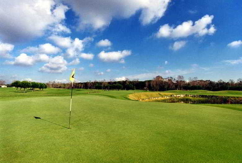 Aparthotel Cosmopolitan Golf Residence