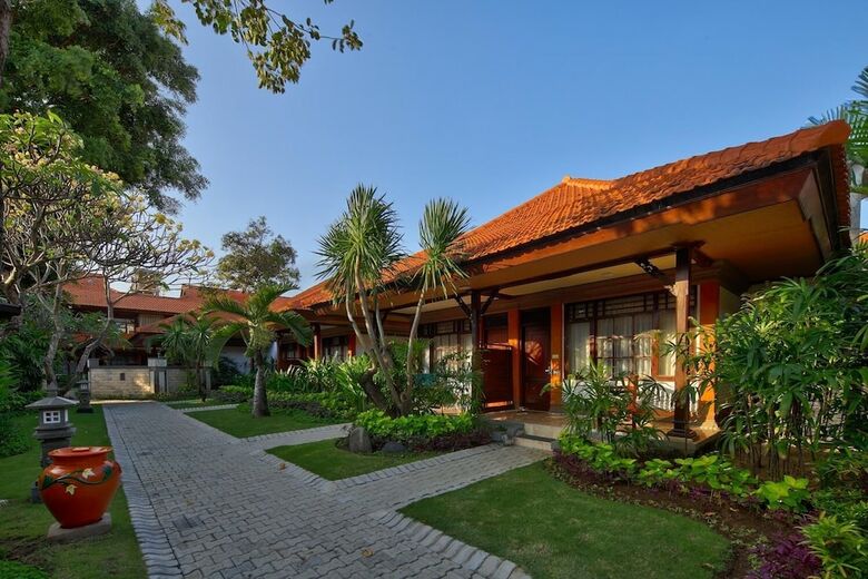 Hotel Grand Istana Rama
