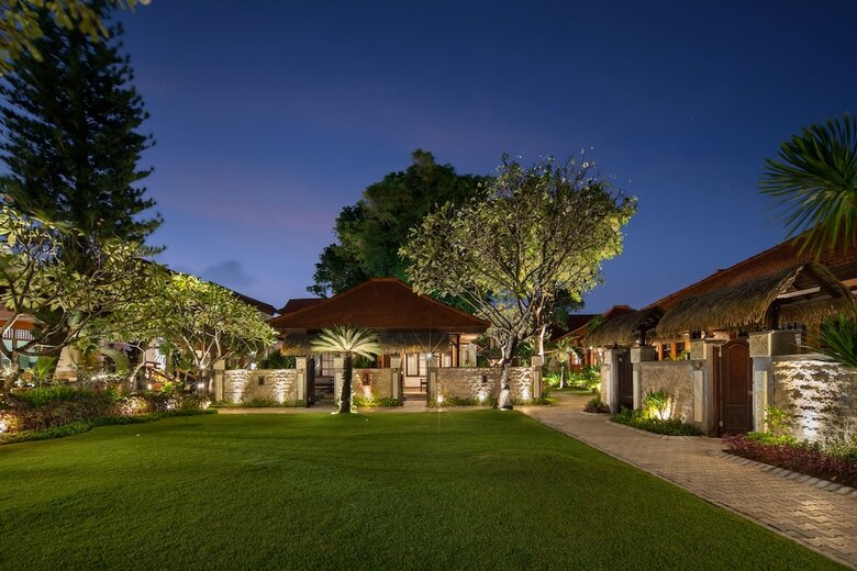 Hotel Grand Istana Rama