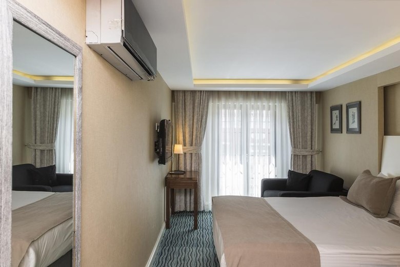 Hotel Aston Residence
