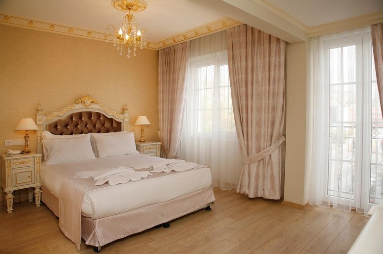 Karakoy Port Hotel