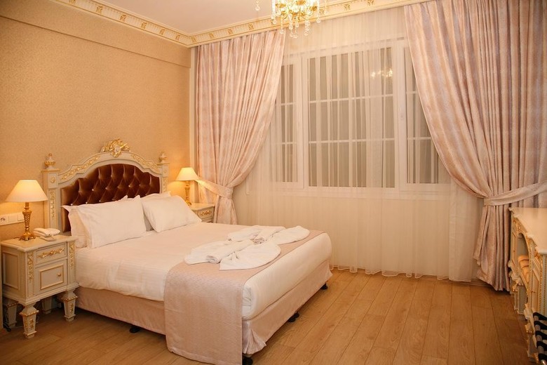 Karakoy Port Hotel