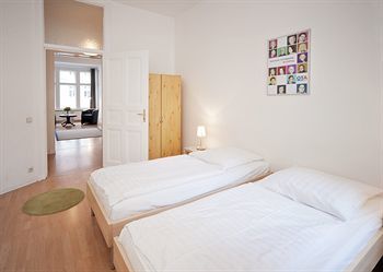 Old Town Apartments Sch�nhauser Allee
