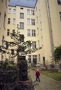 Old Town Apartments Sch�nhauser Allee