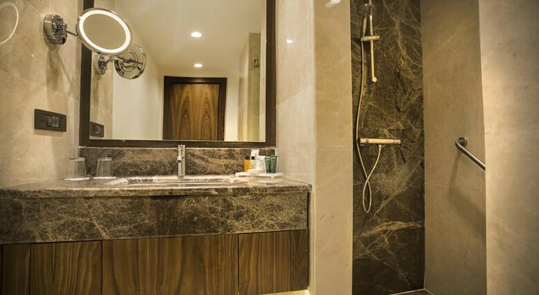 Hotel Ramada Encore Istanbul Airport