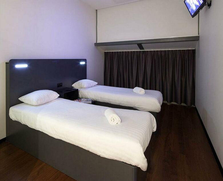 Easyhotel Rotterdam City Centr