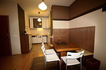 Aparthotel Broadway Apartments