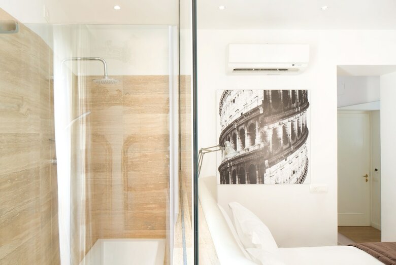 Hotel Via Del Corso Home