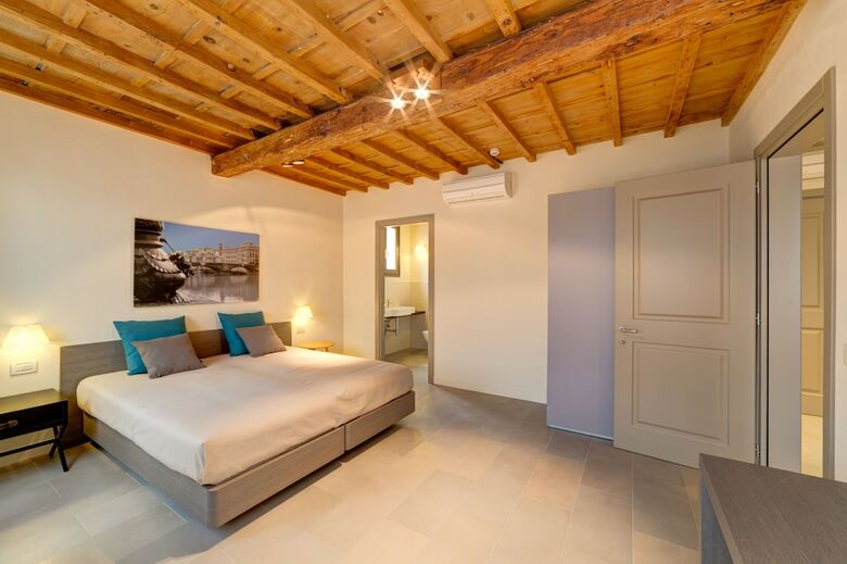 Residencia Palazzo Mannaioni Suites