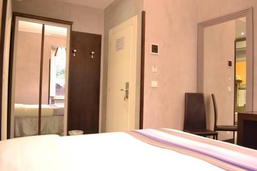 Hotel Tiburtina House