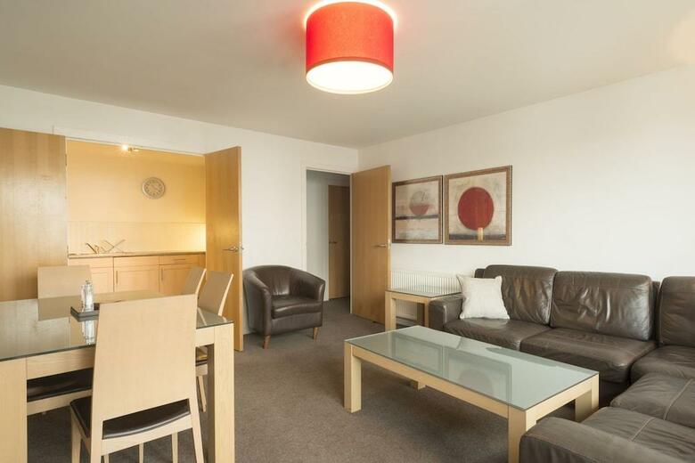 Hotel Fountain Court Eq 2 (2 Bed)
