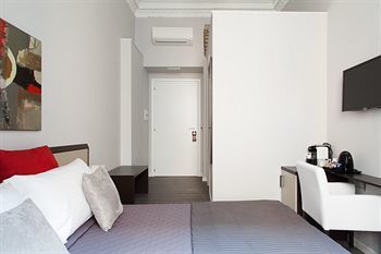 Bed & Breakfast Arenula Suites