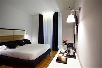 Hotel Lahouse Luxury Accommodation