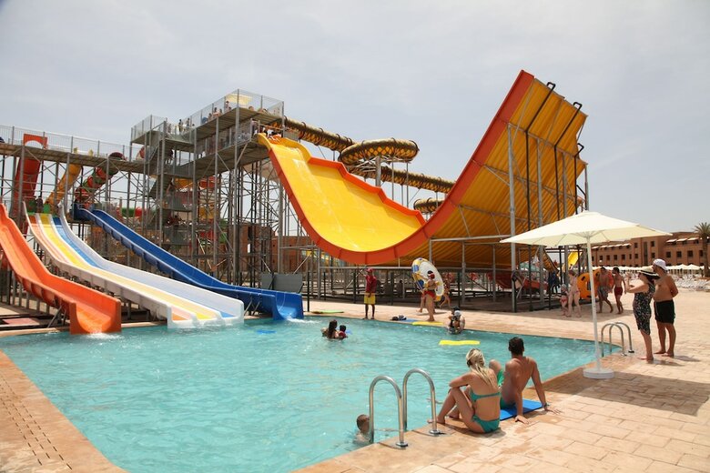 Hotel Aqua Mirage Club