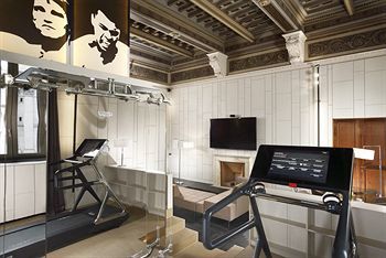 Hotel Piazza Del Ges� Luxury Suites