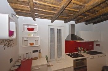 House & The City - Navona Apartments