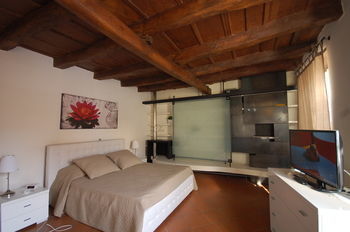 House & The City - Navona Apartments