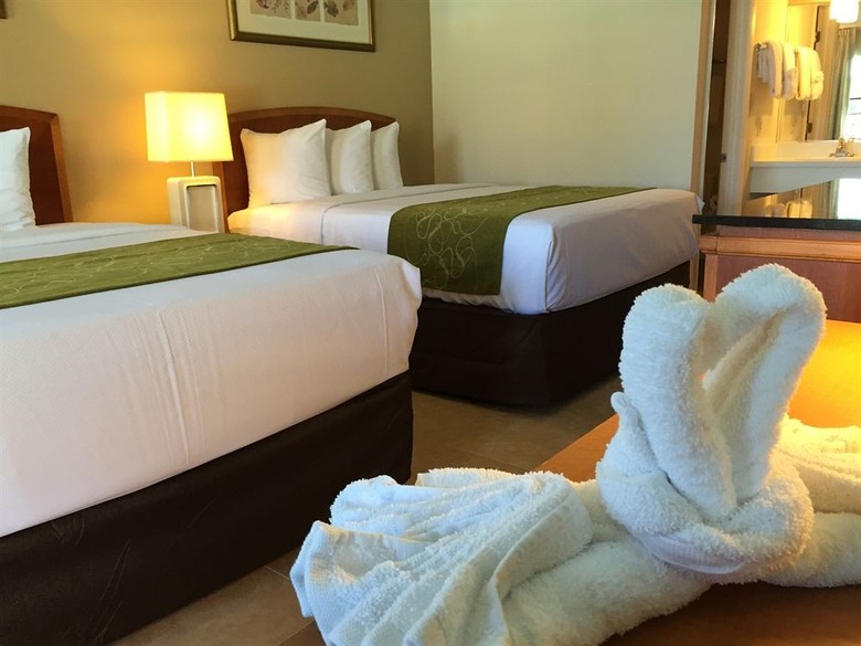 Hotel Seasons Florida Resort
