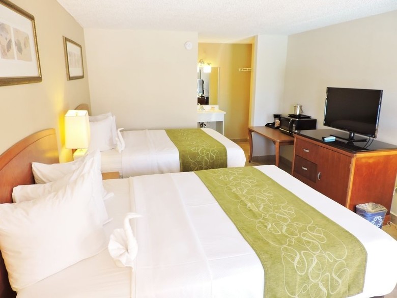 Hotel Seasons Florida Resort