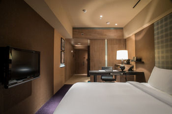 Hotel Quote (t Room)